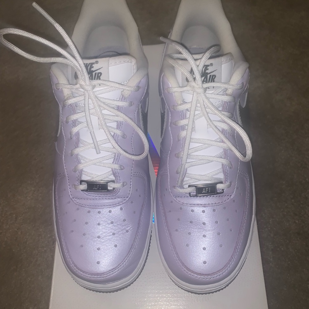 Barely worn purple and sliver Air force 1’s